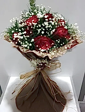 9 kırmızı gül buket