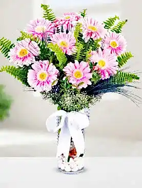 9 pembe gerbera vazo