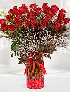30 kırmızı gül vazo