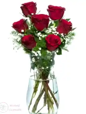 Vazoda 7'li Kırmızı Gül